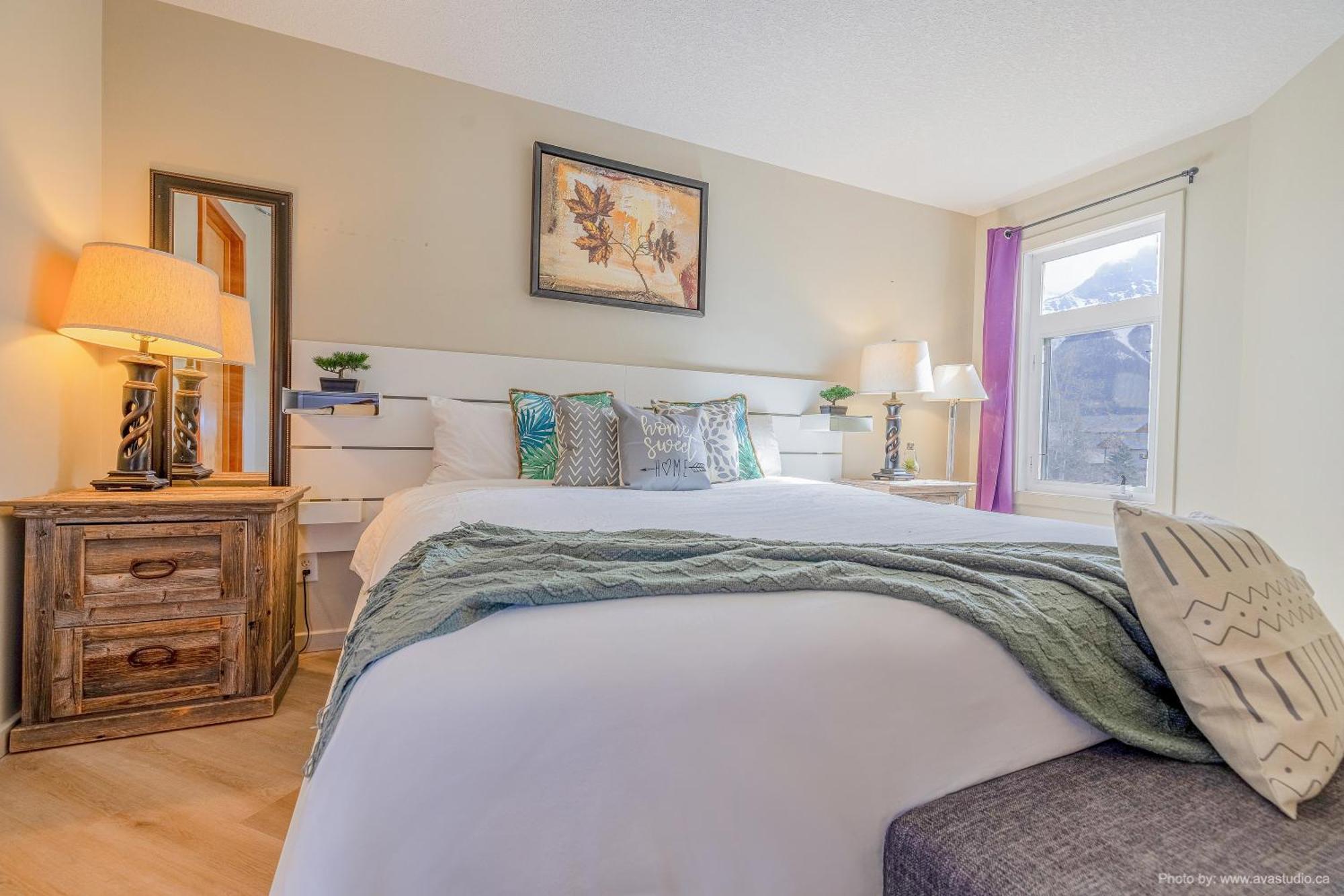 Lovely Mountain View 2 Bedroom Suite Canmore Luaran gambar